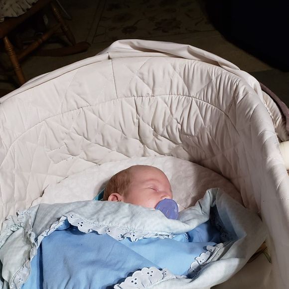 Meet your Posher, Kathyleen - Picture 1 of 1